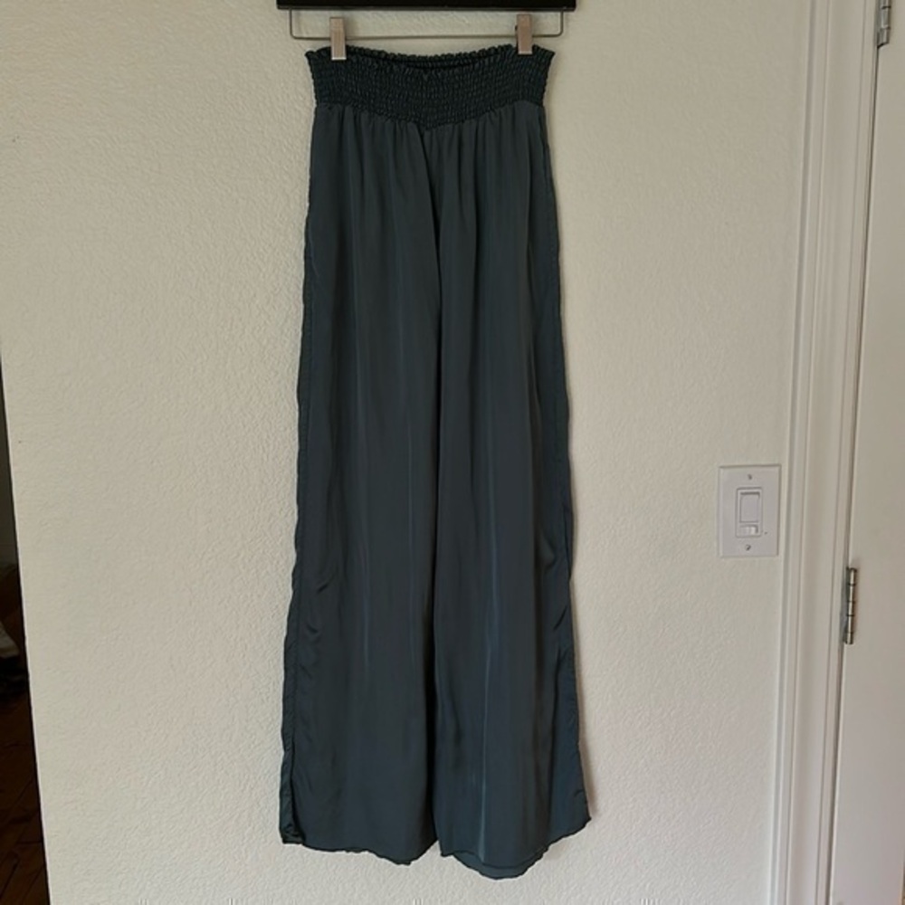 Chaser brand wide leg satin flowy pants large elastic waistband